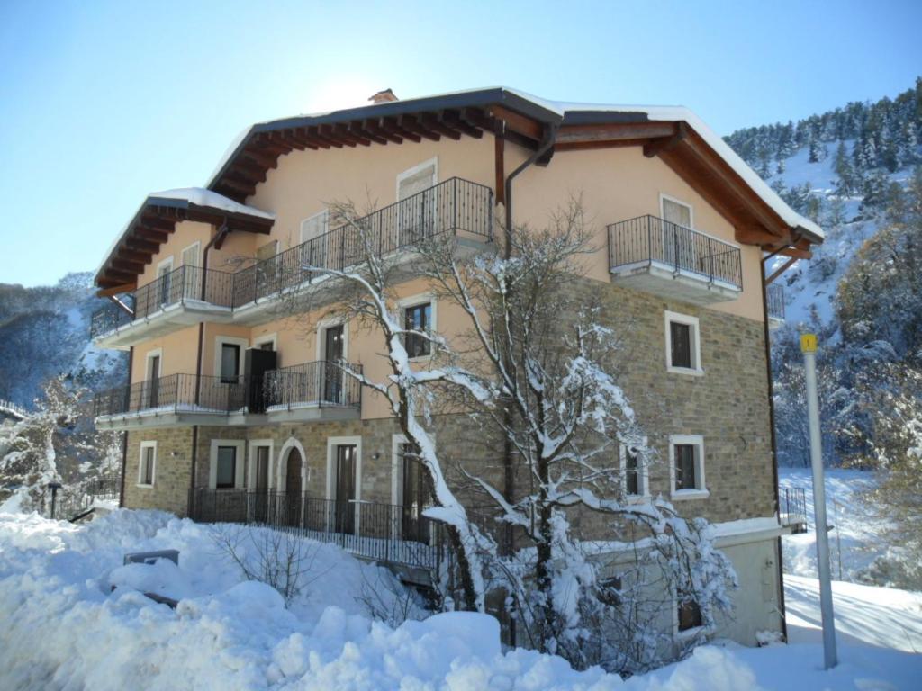 B&B Il Ghiro Рокказаро Экстерьер фото