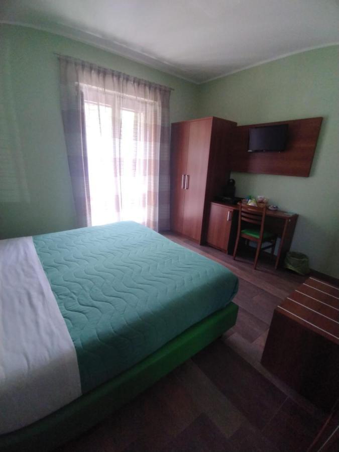 B&B Il Ghiro Рокказаро Экстерьер фото